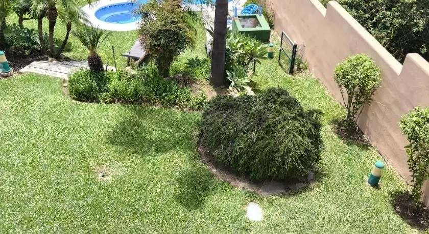 Chalet pareado - Image 1