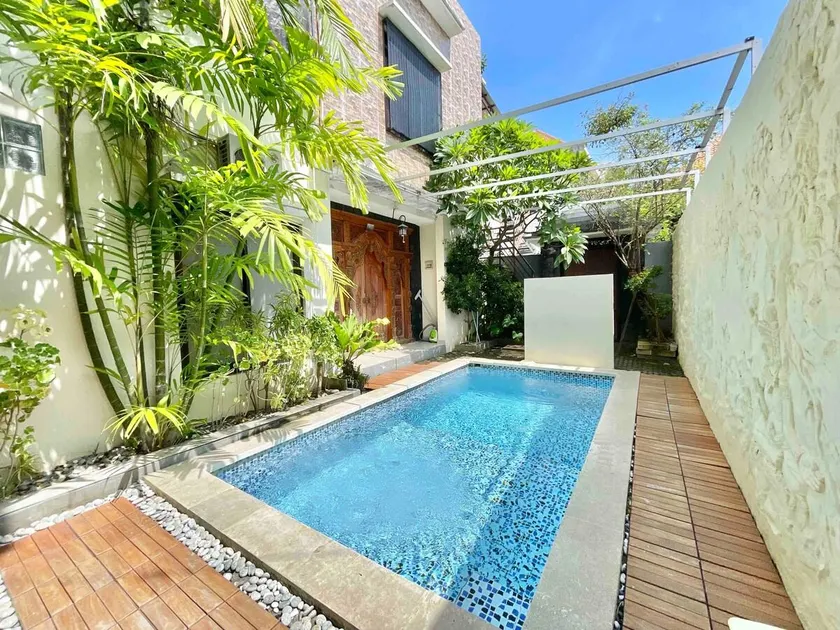 Spacious 3 BR Villa @ Kuta Bali (Sharing Pool) - Image 1