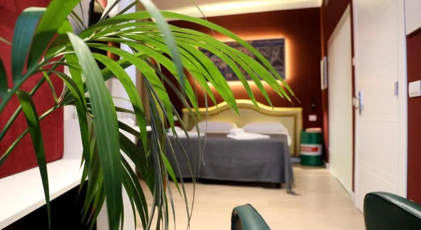 OFFICINA TESINI Guest Rooms Verona - Image 1