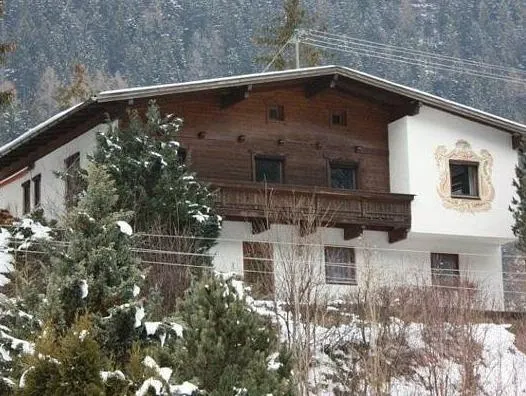Haus Adler - Image 1
