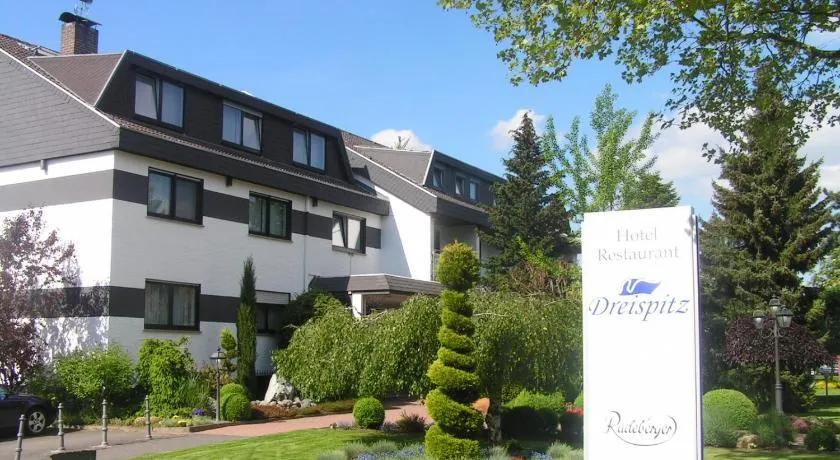Dreispitz -B&B-Hotel Garni - Image 1