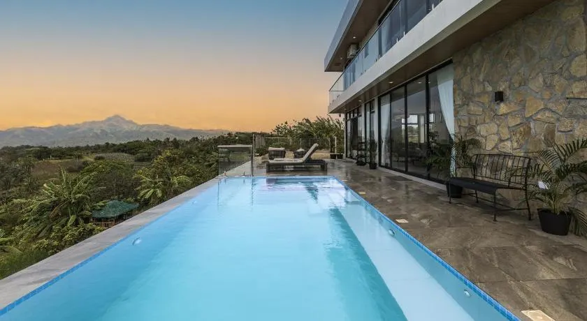 Villa 360 - Image 1