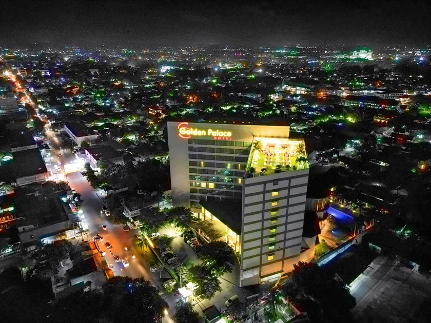 Golden Palace Hotel Lombok - Image 1