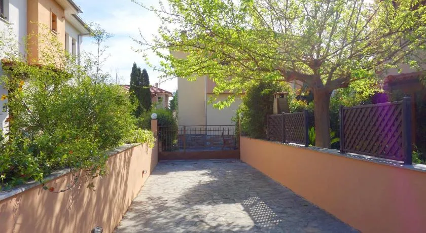 Villa Apanemi - Image 1
