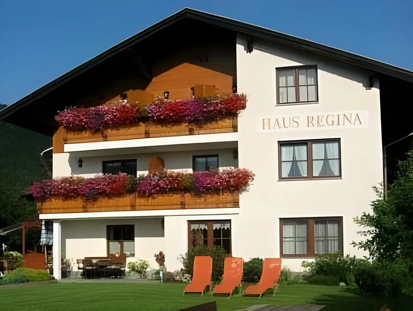 Haus Regina - Image 1