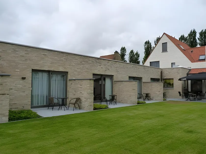 Hotel Gemeente Huis - Image 1