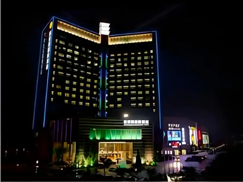 Romanjoy International Hotel Shenzhen - Image 1