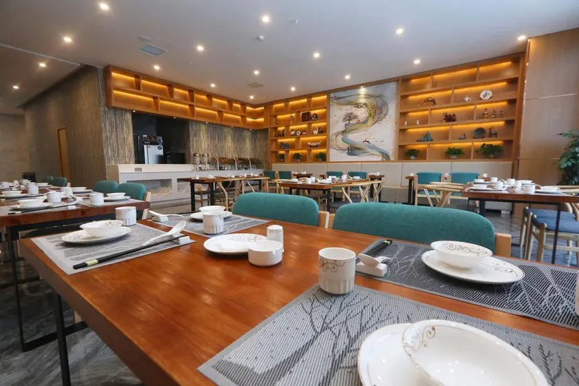 Xi'erman Hotel - Image 1
