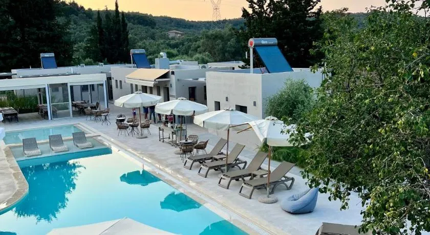 Nirikos Camping - Image 1