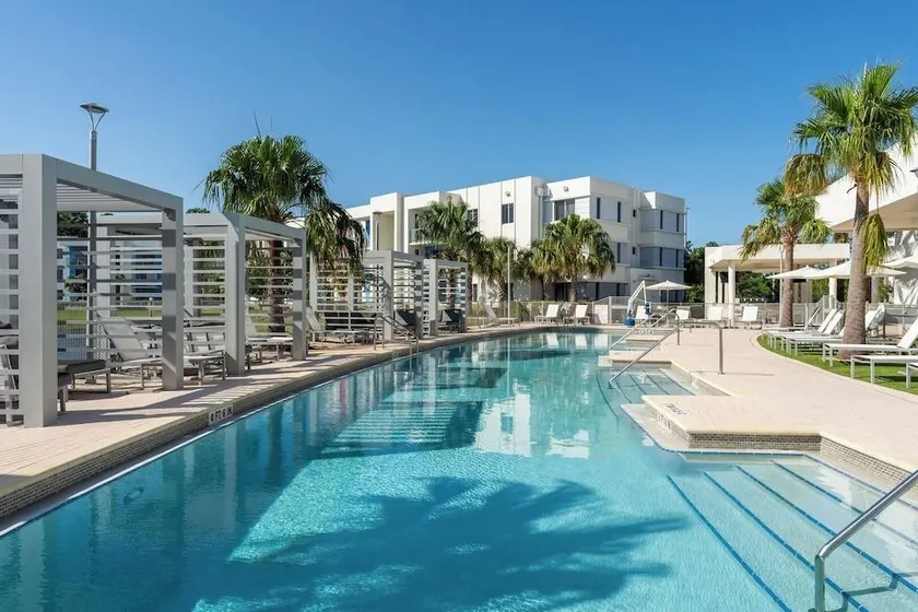 Daytona 2BR | Pool + Free Parking, Pets - Image 1
