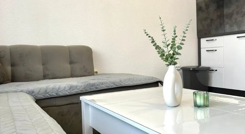 Apartman Lara Laktasi - Image 1