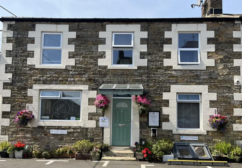 Shaftoes Guest House - Image 1