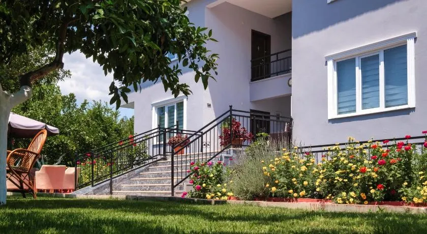 Kagan Holiday Apartments - Image 1