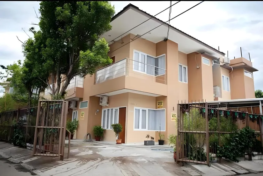 Jaksa Guest House - Near Alun-Alun Bandung - Image 1
