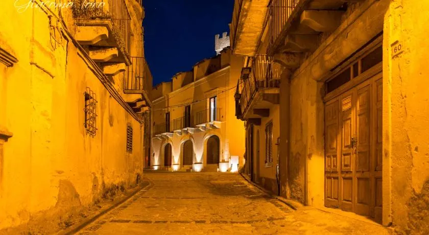 Casa Sofia Vacanze A Montalbano Elicona - Image 1