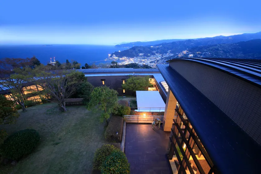 Hotel Grand Bach Atami Crescendo - Image 1