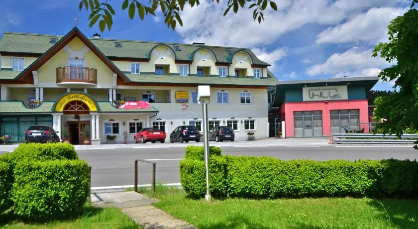 G.H. Knoll "Proellhofer" Cafe Bar Hills - Image 1
