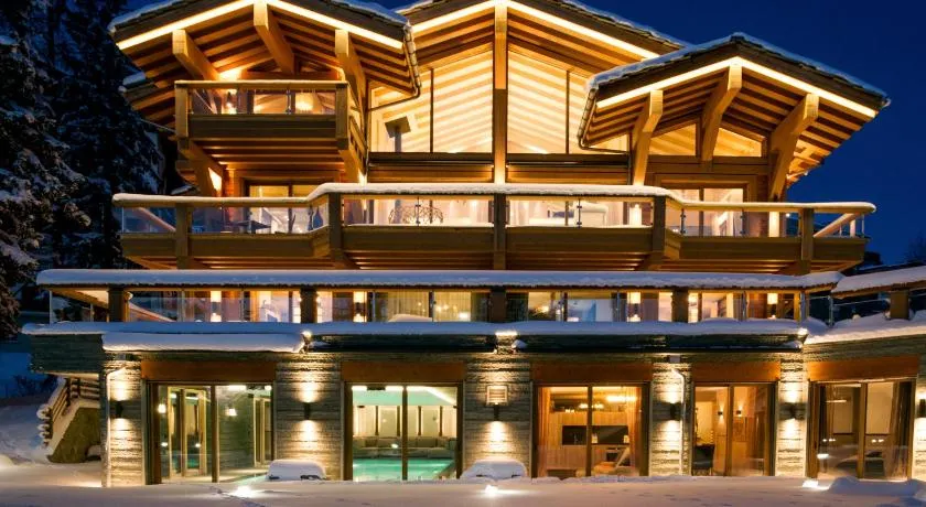 Chalet Migui Luxury Living & Spa *****, Crans Montana - Image 1