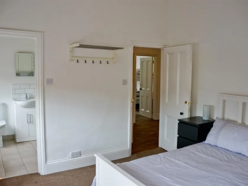 Appartement-Salle de bain privée-3 Bedrooms - Image 1