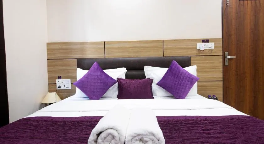 Perfectstayz Value Dwarkesh - Hotel Near Haridwar Railway station - Image 1