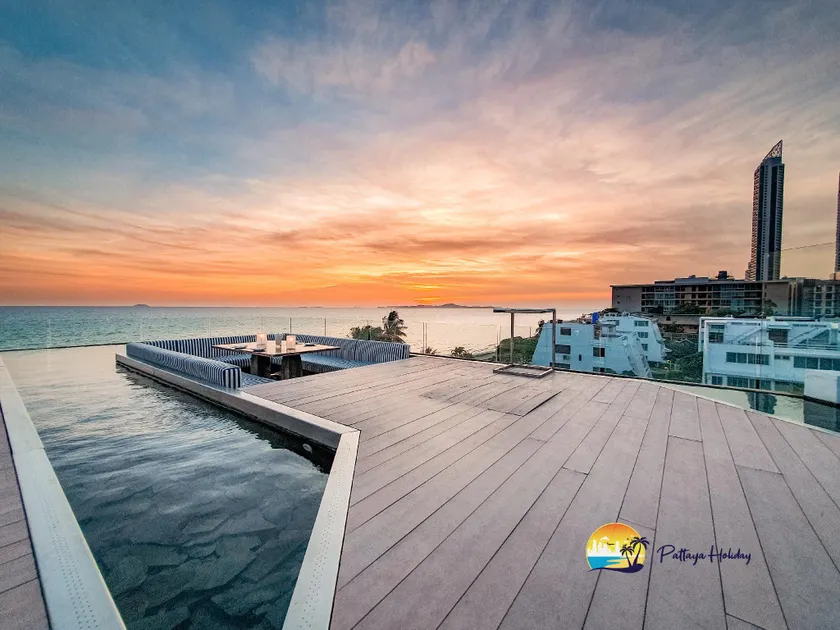 Pattaya Holiday at Veranda Residence Pattaya - Image 1