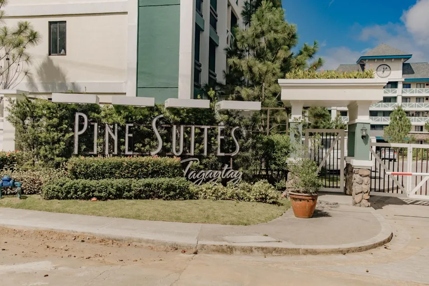 Pine Suites Tagaytay by StayPlus (FREE PARKING) - Image 1