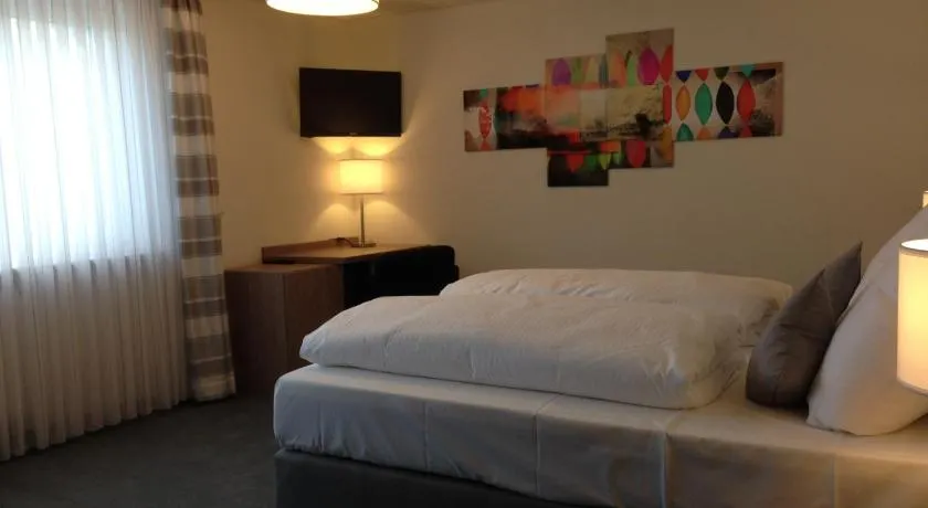 Tankbar's Hotelchen - Image 1