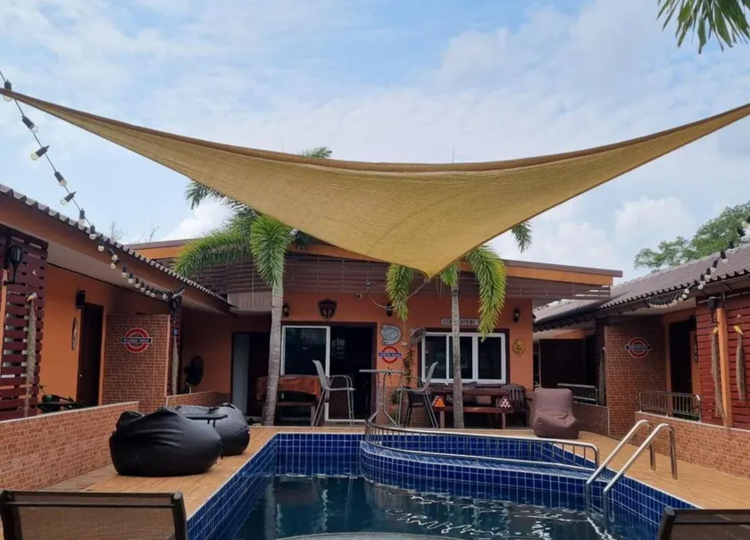 The Windsor Boutique Resort - Image 1