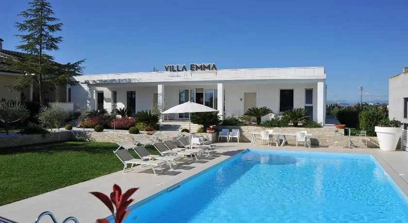 Villa Emma, ​​privater Pool, 6 Schlafzimmer, nahe dem Meer, für 16 Personen - Image 1
