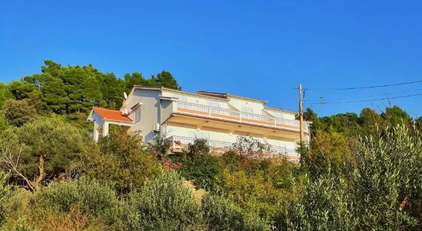 Apartmani Mirta - Image 1