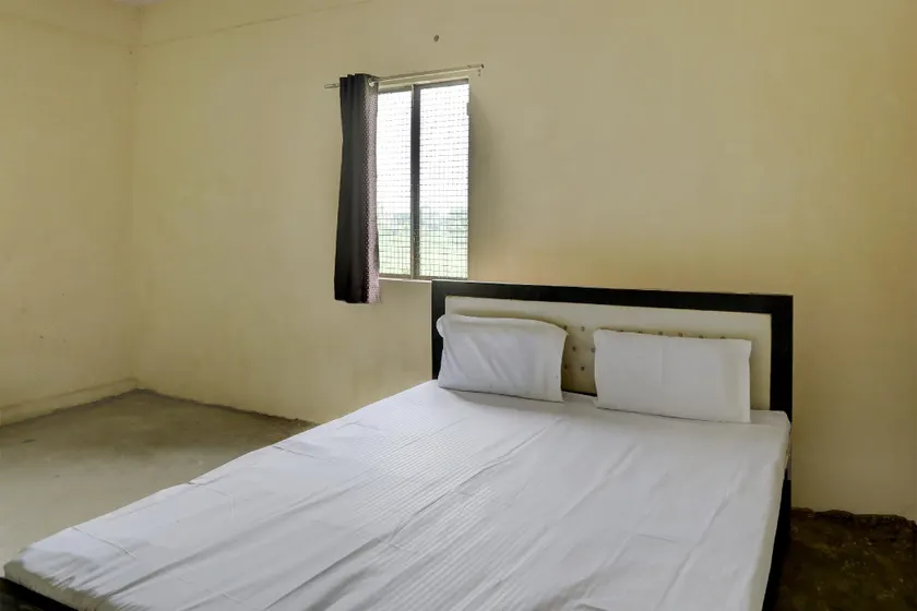 Hotel O New Marriage Hall - Image 1