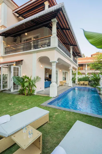 ELIVAAS 4 BHK with Pvt Pool & Terrace - Opalys - Image 1