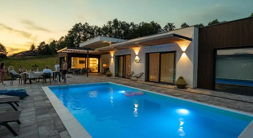 Villa Alma Nova - Image 1