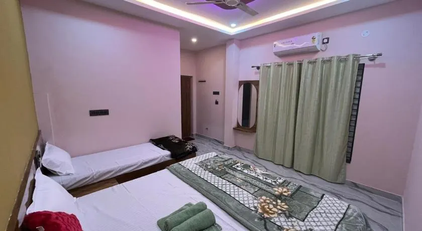 Manoj Homestay Hampi - Image 1