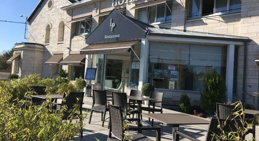 Hôtel de la Paix - Image 1
