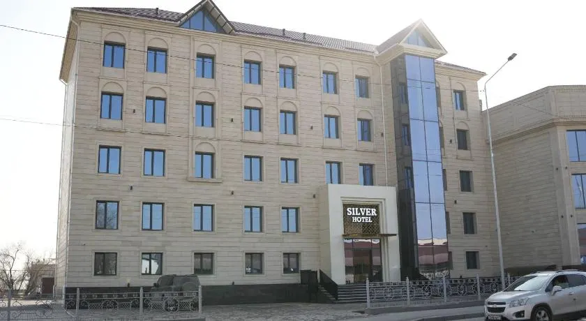 Silver Hotel - Image 1