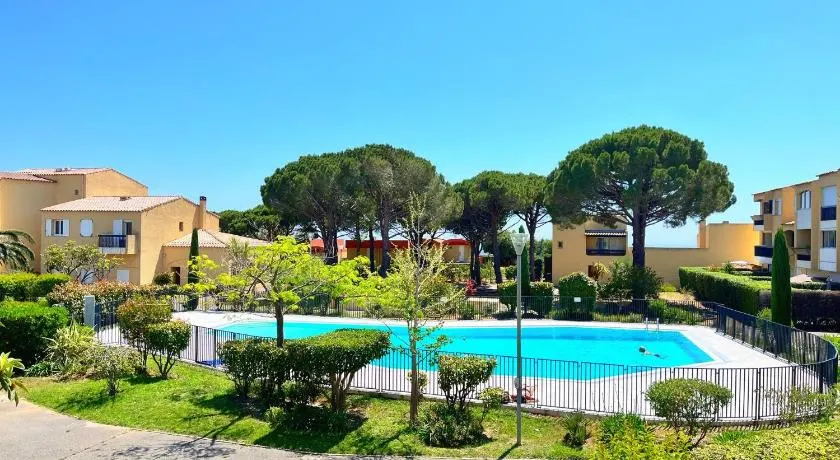Le Riva - Image 1