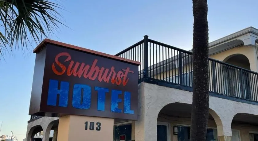 Sunburst Hotel - Image 1