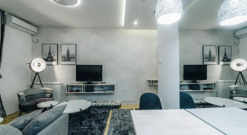 Urban Lux Apartmani - Image 1