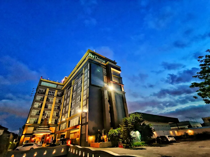 Sky dome resotel - โรงแรมสกายโดม รีโซเทล - Image 1