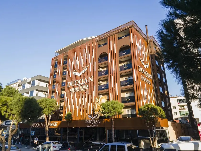 duqqan deluxe hotel - Image 1