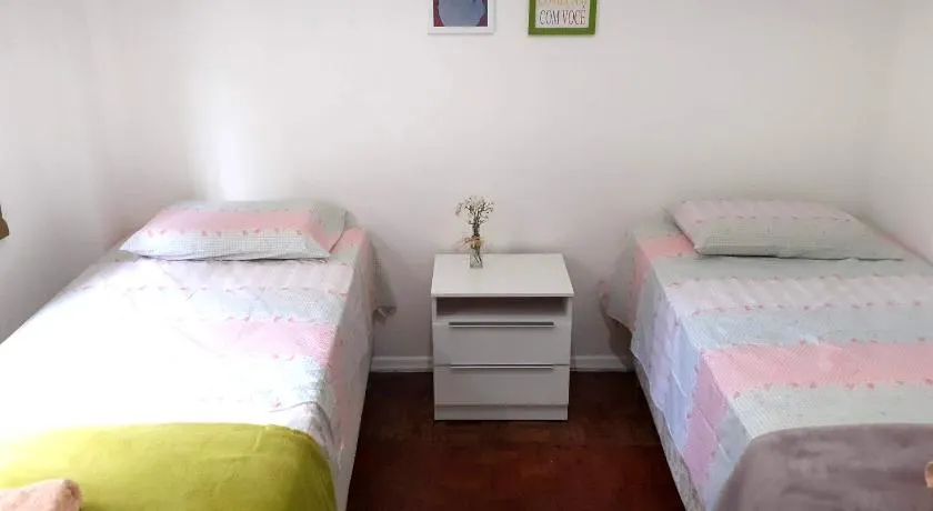 Lindo quarto na Praia de Botafogo - Image 1
