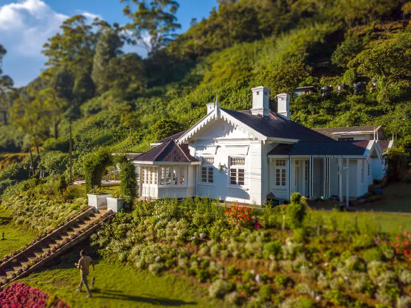 The Clovelly Bungalow - Image 1