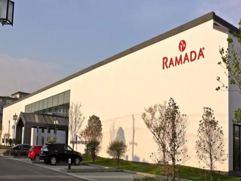 Ramada by Wyndham Suzhou Luzhi - Image 1