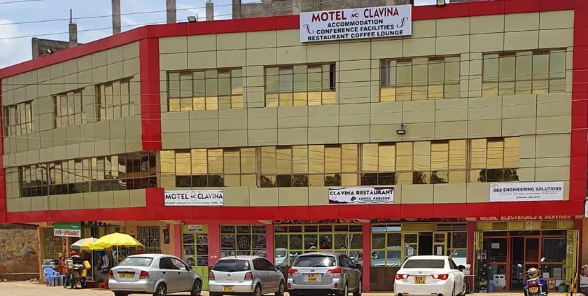 Clavina Hotel - Image 1
