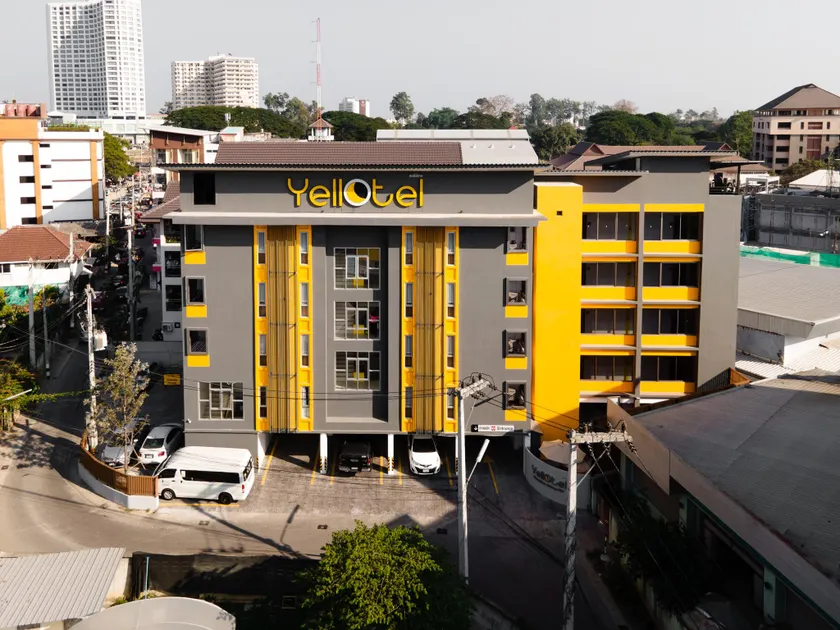 Yellotel Chiang Mai ChangKlan - Image 1