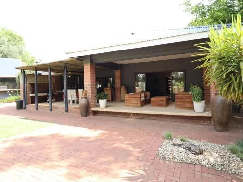 Modern 2 Bedroom Home - Image 1