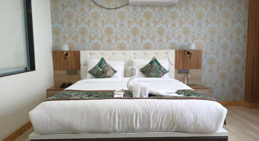 Jain Hotel & Resort - Swimming Pool & Spa with Free Parking - Near Tashi ViewPoint - Image 1
