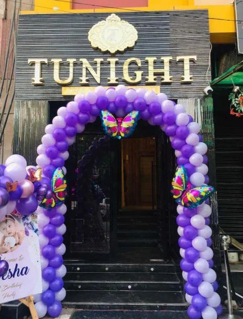 Hotel TUNIGHT - Image 1