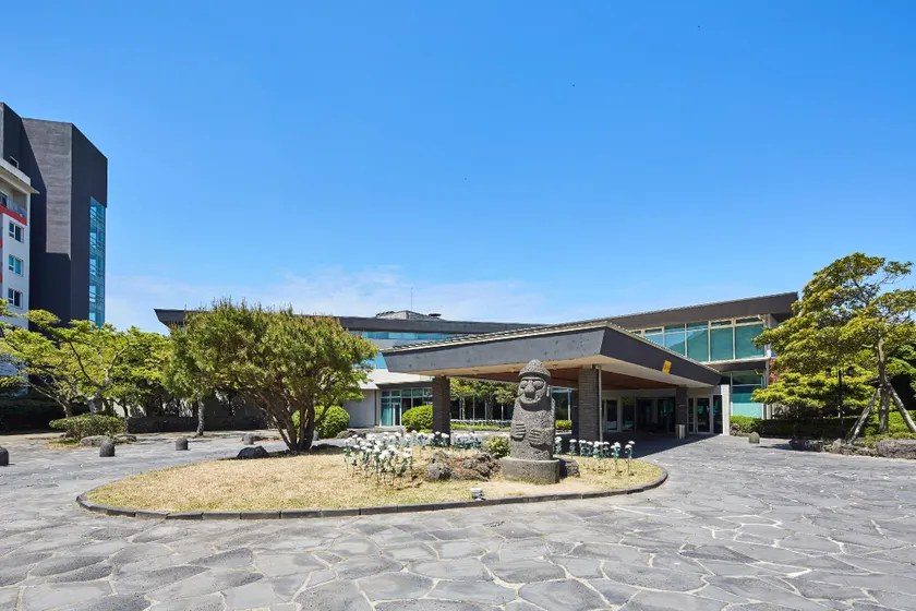 Hanwha Resort Jeju - Image 1
